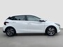 Hyundai i20 1.0 T-GDI 100pk Comfort Airco | Camera | Carplay | Bestuurdersstoel in hoogte verstelbaar | Cruise control | Dodehoek detectie | Navigatie | Lichtmetalen velgen | Digitaal cockpit | Parkeersensoren