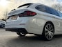 BMW 5-Serie Touring 530e xDrive Executive / Navi / Climate / Camera / Panormadak / Leder / 20"breedset