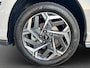 Hyundai Kona 1.6 GDI 141pk HEV N Line | Premium audio | 360 camera | Bestuurdersstoel met geheugen | Adaptive cruise control | Dodehoek detectie | Full LED koplampen | Stoelverwarming | Stoelventilatie | Stuurverwarming