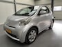 Toyota iQ 1.0 VVTi Aspiration automaat! Keyless entry | Airco (automatisch) | Cruise Control | Voorstoelen verwarmd