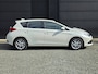Toyota Auris 1.8 Hybrid Business Pro | Dealer ond. | Keyless |