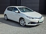 Toyota Auris 1.8 Hybrid Business Pro | Dealer ond. | Keyless |