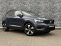 Volvo XC40 1.5 T4 Recharge R-Design | Plug-in Hybrid (PHEV) | 360 Graden Camera | Panoramadak | Trekhaak | Elektrisch Verstelbare Voorstoelen | Keyless Entry | Elektrische Achterklep | Apple Carplay | Android Auto