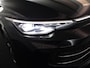Volkswagen Golf 1.5 eHybrid Style Edition 204 pk Automaat (DSG) | Verlengde garantie | Navigatie via App | Panoramadak | Parkeersensoren (Park assist) | Achteruitrijcamera | Stoelverwarming |