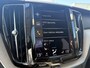 Volvo XC60 2.0 B5 Inscription | Head-up Display | Trekhaak | Panoramadak | Elektrisch Verstelbare Voorstoelen | Parkeerverwarming | 360 Graden Camera | Apple Carplay | Android Auto | Harman Kardon Audio
