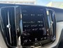 Volvo XC60 2.0 B5 Inscription | Head-up Display | Trekhaak | Panoramadak | Elektrisch Verstelbare Voorstoelen | Parkeerverwarming | 360 Graden Camera | Apple Carplay | Android Auto | Harman Kardon Audio