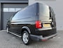 Volkswagen Transporter 2.0 TDI L2H1 DC Comfortline 150PK ✓5 persoons ✓Euro 6 ✓Airco ✓Cruise ✓Bluetooth Telefoon & Media ✓Parkeersensoren ✓Lichtmetaal ✓Dealer Onderhouden