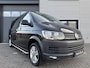 Volkswagen Transporter 2.0 TDI L2H1 DC Comfortline 150PK ✓5 persoons ✓Euro 6 ✓Airco ✓Cruise ✓Bluetooth Telefoon & Media ✓Parkeersensoren ✓Lichtmetaal ✓Dealer Onderhouden