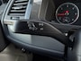 Volkswagen Transporter 2.0 TDI L2H1 DC Comfortline 150PK ✓5 persoons ✓Euro 6 ✓Airco ✓Cruise ✓Bluetooth Telefoon & Media ✓Parkeersensoren ✓Lichtmetaal ✓Dealer Onderhouden