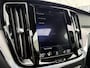 Volvo V60 2.0 T4 R-Design | Panoramadak | Trekhaak | Parkeerverwarming | Lichtmetalen Velgen 19 inch | Elektrische Achterklep | Stoelverwarming voor en achter | BLIS | Cruise Control Adaptief | DAB | Android Auto | Apple Carplay