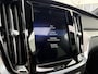 Volvo V60 2.0 T4 R-Design | Panoramadak | Trekhaak | Parkeerverwarming | Lichtmetalen Velgen 19 inch | Elektrische Achterklep | Stoelverwarming voor en achter | BLIS | Cruise Control Adaptief | DAB | Android Auto | Apple Carplay