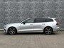 Volvo V60 2.0 T4 R-Design | Panoramadak | Trekhaak | Parkeerverwarming | Lichtmetalen Velgen 19 inch | BLIS | Cruise Control Adaptief | DAB | Android Auto | Apple Carplay