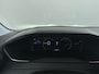 Peugeot e-208 Allure | Elektrische parkeerrem | Elektrische parkeerrem | Extra getinte achterste zijruiten en achterruit