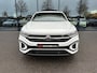 Volkswagen T-Roc 1.5 TSI R-Line | Black style | Panoramadak | 19 inch | Camera | Keyless | Dode hoek | Rijklaar incl. garantie
