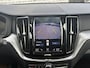 Volvo XC60 2.0 T8 Twin Engine AWD Momentum Pro | Plug-in Hybrid (PHEV) | Harman Kardon Audio | Head-up Display | Panoramadak | Lederen Bekleding | Achteruitrijcamera | LED Koplampen Adaptief | Keyless Entry | Elektrisch Verstelbare Voorstoelen