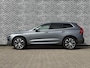 Volvo XC60 2.0 T8 Twin Engine AWD Momentum Pro | Plug-in Hybrid (PHEV) | Harman Kardon Audio | Head-up Display | Panoramadak | Lederen Bekleding | Achteruitrijcamera | LED Koplampen Adaptief | Keyless Entry | Elektrisch Verstelbare Voorstoelen