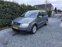 Volkswagen Touran 1.6-16V FSI Trendline | Airco | Cruise Control | Elekt. Ramen | Trekhaak | Privacy Glass | HANDEL / EXPORT!