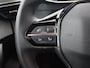 Peugeot e-2008 EV Allure Pack 50 kWh | 3-FASE | SOH 99,4% | Cruise control | Lane Assist | Voorruitverwarming | Apple Carplay/Android Auto | Navigatie |
