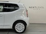 Volkswagen Up! 1.0 high up! Panodak Stoelverwarming Luxestoel Nieuwe Apk