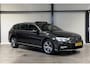 Volkswagen Passat Variant Volkswagen Passat 1.6 TDI R-line Pano Virtual Trekhaak NAP