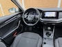Skoda Octavia Combi 1.0 TSI Ambition | Trekhaak | LED | DAB ontvanger | Apple CarPlay | Navigatiesysteem | Getint glas | Cruise & climate control | Parkeersensoren achter