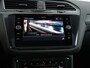 Volkswagen Tiguan 1.4 TSI eHybrid R-Line 245PK DSG Black style | Panoramadak | Trekhaak | Stoel/stuurverwarming | Led | Camera
