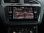 Volkswagen Tiguan 1.4 TSI eHybrid R-Line 245PK DSG Black style | Panoramadak | Trekhaak | Stoel/stuurverwarming | Led | Camera