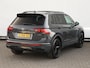 Volkswagen Tiguan 1.4 TSI eHybrid R-Line 245PK DSG Black style | Panoramadak | Trekhaak | Stoel/stuurverwarming | Led | Camera