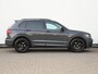 Volkswagen Tiguan 1.4 TSI eHybrid R-Line 245PK DSG Black style | Panoramadak | Trekhaak | Stoel/stuurverwarming | Led | Camera