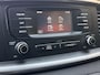 Kia Sorento EX V6 3.3 Automaat 290pk 7-persoons | Trekhaak | 2300kg trekgewicht | Leren bekleding | Stoelverwarming | Climate & cruise control | Elektrisch verstelbare stoelen | Parkeersensoren achter | Achteruitrijcamera