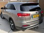 Kia Sorento EX V6 3.3 Automaat 290pk 7-persoons | Trekhaak | 2300kg trekgewicht | Leren bekleding | Stoelverwarming | Climate & cruise control | Elektrisch verstelbare stoelen | Parkeersensoren achter | Achteruitrijcamera