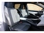 Peugeot 5008 1.2 Hybrid 145pk e-DCS6 GT 7 Persoons | Navi | App Connect | Adaptive Cruise | Panoramadak | Camera | Keyless | Stoelverwarming | Elektrische Achterklep | PDC