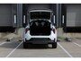 Lynk & Co 01 More | Panoramadak | Infinity Audiosysteem | 360 Graden Parkeercamera | Interieurverlichting | Keyless Entry | Elektrische Achterklep | Elektrisch Verstelbare Stoelen | Adaptieve Cruise Control | Highway Assist | Draadloos Apple CarPlay en Android Auto | Draadloze Telefoonlader