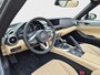 Mazda MX-5 SKYACTIV-G 132 Kazari | 16-inch lichtmetalen velgen in Bright Dark (Skyactiv-G 132) | 17-inch lichtmetalen velgen in Machining (Skyactiv-G 184) | 8-inch LCD-touchscreen kleurendisplay