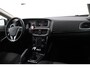 Volvo V40 2.0 T2 Momentum | Stoelverwarming | Camera | Trekhaak | Cruise Control