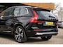 Volvo XC60 B4 Ultimate Bright|Rijklaar!|PilotAssist|Pano|Stoelventilatie|HarmanKardon|Trekhaak|