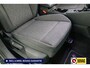 Volkswagen Golf 1.5 TSI Bus. Comf. Ed. 116 PK | Stoel & Stuurverw. | App. connect | Adap. Cruise | Extra getint glas v/a b-stijl | PDC V+ A | Draadloze tel. lader | All season banden