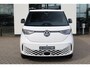 Volkswagen ID. Buzz Pro Bulli 86 kWh LWB 7p. 286PK / 210kW, LED Matrix (IQ.Lights), rondomzicht camera (Area View), verwarmbare voorruit, navigatie, verwarmbare voorstoelen + stuurwiel, achteruitrijcamera (Rear View), autonome parkeerfunctie (Park Assist Pro), dodehoekdetectie, 3-zone climatronic, draadloos telefoon laden, 20'' LMV 'Solna', dodehoekdetectie (Side Assist), draadloos Apple Carplay & Android Auto, DAB+, parkeersensoren voor en achter (pdc), adaptieve cruise control (acc), elektrisch verstel-, verwarm- en inklapbare buitenspiegels etc.