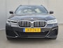 BMW 5-Serie Touring 530e xDrive Business Edition Plus M-Sport / Accu SOH 98% / Drie fase laden / Apple Carplay Android Auto / Trekgewicht 2000 kg / Elektrische achterklep / Achteruitrijcamera / Cruise control / Keyless Entry/Start / Climate control /