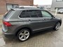 Volkswagen Tiguan 2.0 TDI 150pk DSG/Aut. Grijs kenteken/Van Airco,Cruise,Navi,Camera,Sfeerverl,Pdc,19 Lmv