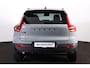 Volvo EX40 Single Motor Extended Range Ultra Black Ed. 82 kWh - Panoramadak - IntelliSafe Assist & Surround - 360º Camera - Harman/Kardon audio - Verwarmde voorstoelen & stuur - Parkeersensoren voor & achter - Elektr. bedienb. voorstoelen met geheugen links - Draadloze tel. lader - Warmtepomp - 20' LMV