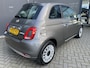 Fiat 500 1.0 Hybrid Dolcevita Airco - Apple carplay - Panoramadak - Parkeersensor achter - Cruise control - navigatiesysteem - Licht metalen velgen 15 inch - Elektrische ramen voor - Bluetooth - Start/stop systeem - Stuur