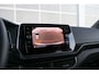 Volkswagen T-Cross 1.5 TSI 150pk DSG R-Line | Navigatie | Achteruitrijcamera | Stoelverwarming | 18" Velgen