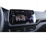 Volkswagen T-Cross 1.5 TSI 150pk DSG R-Line | Navigatie | Achteruitrijcamera | Stoelverwarming | 18" Velgen
