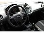 Volkswagen Up! 1.0 BMT high up! / LM velgen 15" / Parkeersensoren A / Cruise control