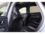 Volvo XC60 T6 Recharge AWD Ultra Black Edition - Panorama/schuifdak - IntelliSafe Assist & Surround - 360º Camera - Harman/Kardon audio - Adaptieve LED koplampen - Verwarmde voorstoelen, stuur & achterbank - Parkeersensoren voor & achter - Elektr. bedienb. voorstoelen met geheugen - Head up display - Draadloze tel. lader - Extra getint glas - 21' LMV