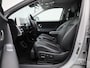 Hyundai Ioniq 5 Lounge 73kWh | Apple Carplay / Android Auto | Stoelverwarming Voor en Achter | Geventileerde Stoelen | Achteruitrijcamera | Trekhaak |