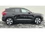 Volvo XC40 2.0 B4 Ultra Dark Panorama Dak - MY 2026 - 19” Wielen - Lighting – Harman Kardon Audio - 360 Camera - Climate - 2000 KG Trekgewicht -  Privacy Glass – UD7000 Interieur – voorruit verwarming – Power seats met Memory -.