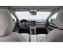 Volvo XC40 2.0 B4 Ultra Dark Panorama Dak - MY 2026 - 19” Wielen - Lighting – Harman Kardon Audio - 360 Camera - Climate - 2000 KG Trekgewicht -  Privacy Glass – UD7000 Interieur – voorruit verwarming – Power seats met Memory -.