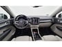 Volvo XC40 2.0 B4 Ultra Dark Panorama Dak - MY 2026 - 19” Wielen - Lighting – Harman Kardon Audio - 360 Camera - Climate - 2000 KG Trekgewicht -  Privacy Glass – UD7000 Interieur – voorruit verwarming – Power seats met Memory -.